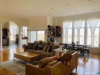 200 Harbour Close 514, New Haven, CT 06519