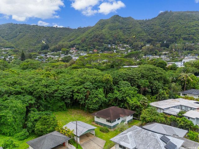 2930 Kolomona Place A, Honolulu, HI 96822