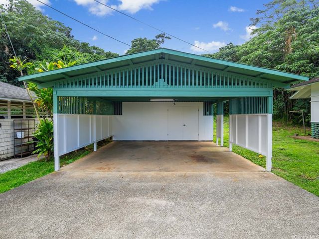 2930 Kolomona Place A, Honolulu, HI 96822