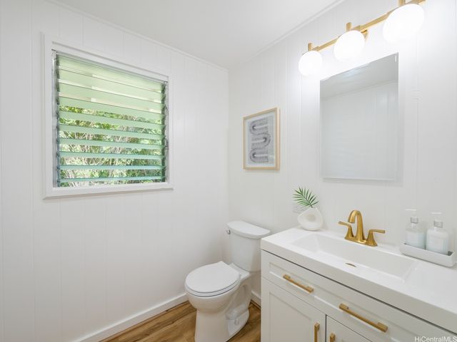 2930 Kolomona Place A, Honolulu, HI 96822