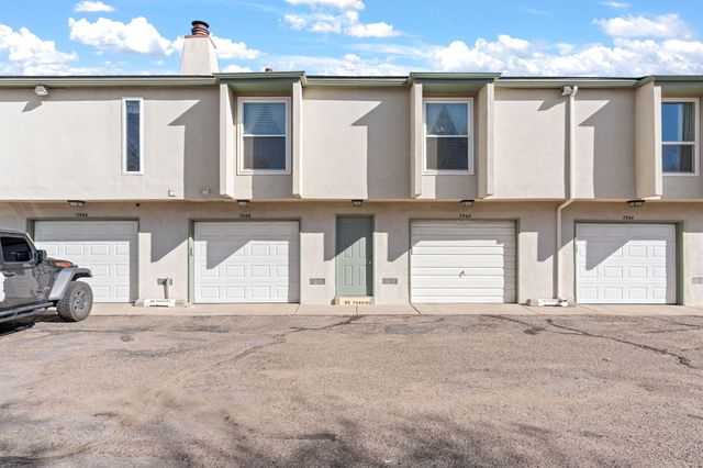 7544 Prairie Road NE, Albuquerque, NM 87109