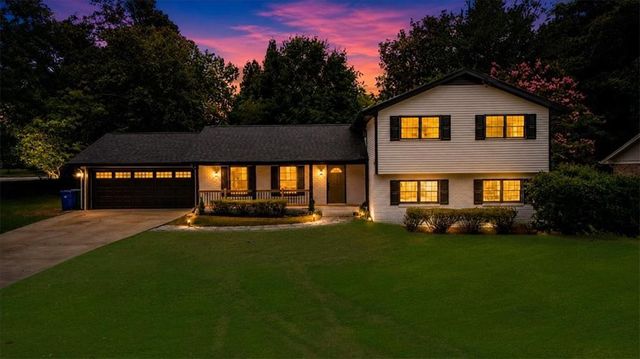 3981 Saint Marks Court, Tucker, GA 30084