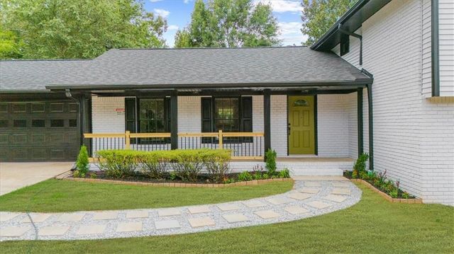 3981 Saint Marks Court, Tucker, GA 30084