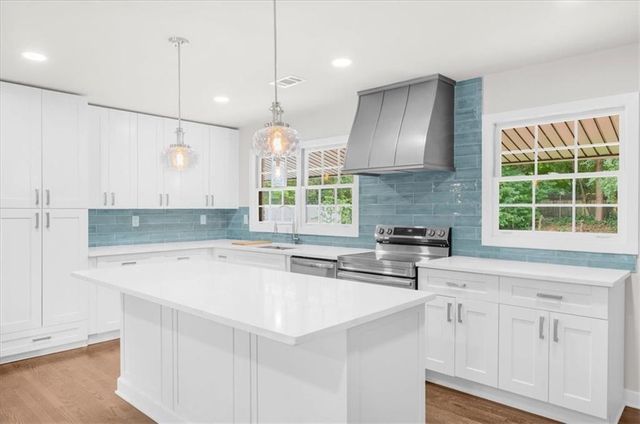 3981 Saint Marks Court, Tucker, GA 30084