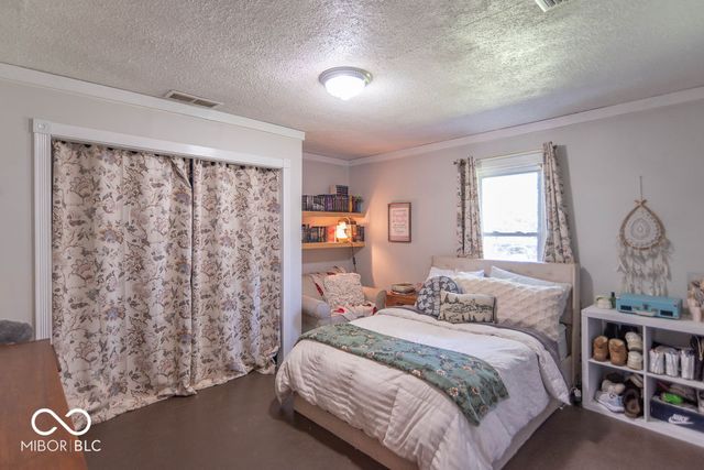71 W County Road 500 S, Clayton, IN 46118
