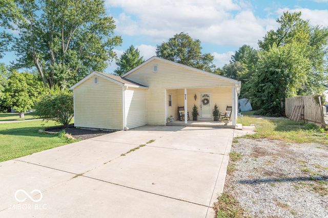71 W County Road 500 S, Clayton, IN 46118