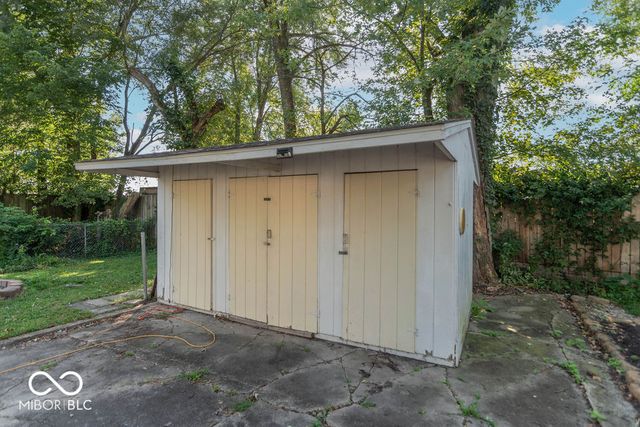 71 W County Road 500 S, Clayton, IN 46118