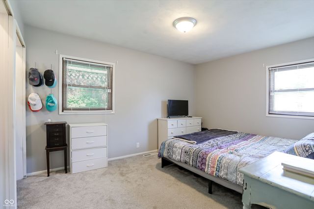 200 S Vine Street, Thorntown, IN 46071