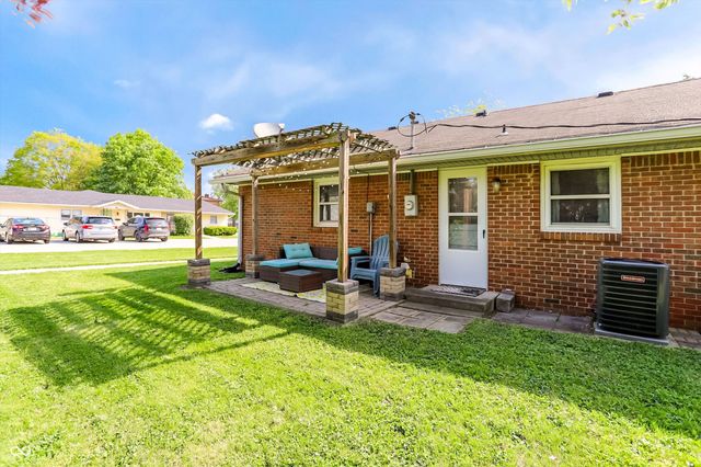 200 S Vine Street, Thorntown, IN 46071