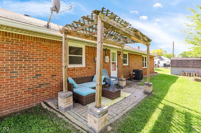 200 S Vine Street, Thorntown, IN 46071