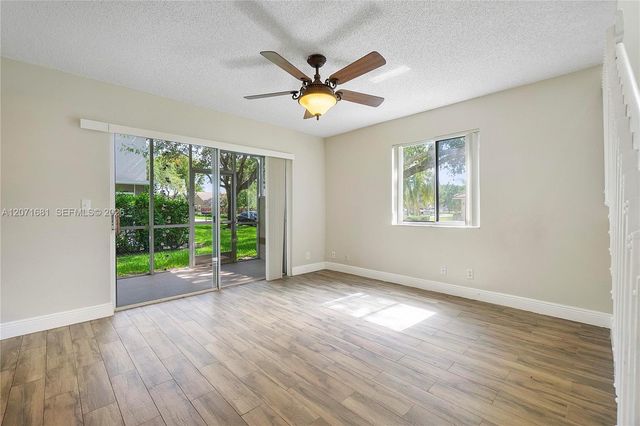 937 NW 104th Way, Coral Springs, FL 33071