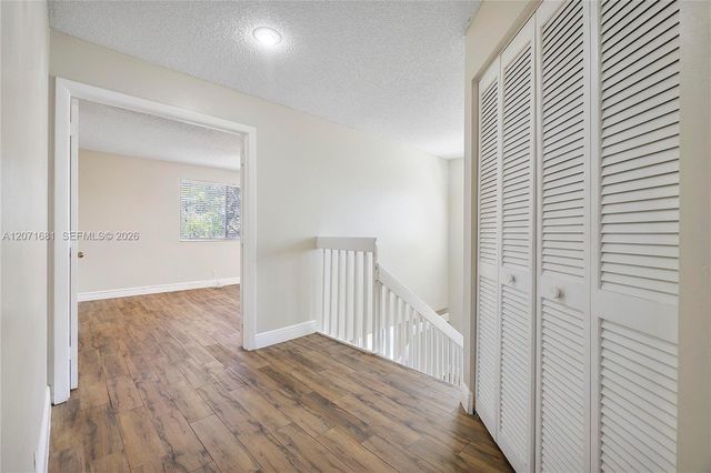 937 NW 104th Way, Coral Springs, FL 33071