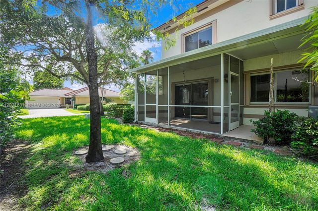 937 NW 104th Way, Coral Springs, FL 33071