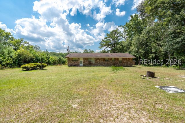 9258 S Jacob Smart Blvd, Ridgeland, SC 29936