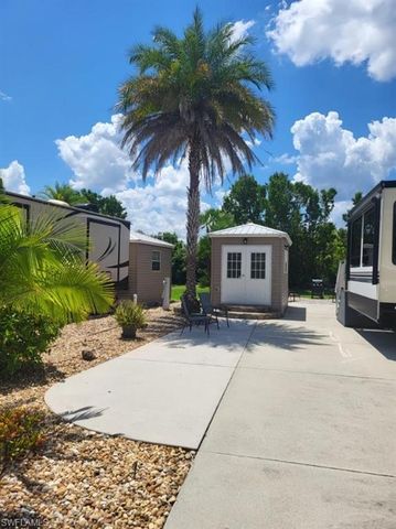 5250 Cypress Trail Resort CIR, Fort Myers, FL 33905