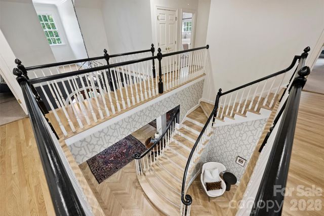 2115 Foxcroft Woods Lane, Charlotte, NC 28211