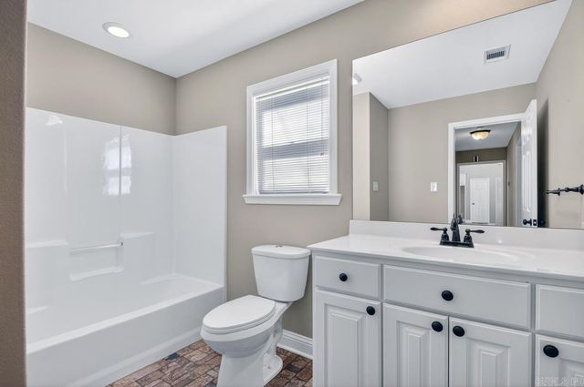 308 Diamondhead Drive, Hot Springs, AR 71913