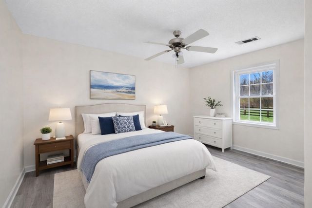 2554 MAPLE DR, Atoka, TN 38004