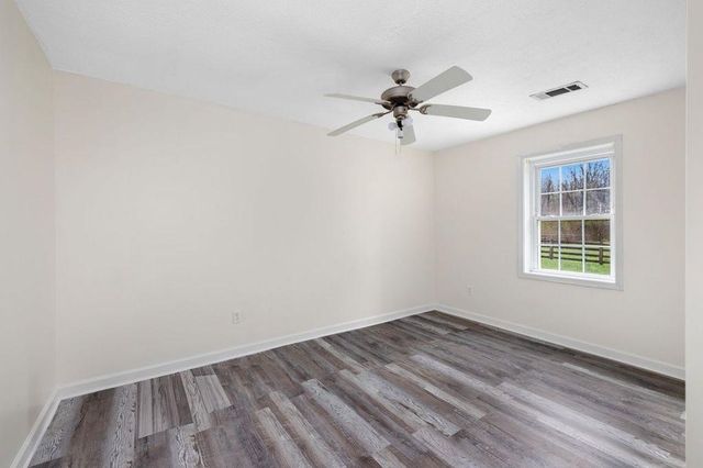 2554 MAPLE DR, Atoka, TN 38004