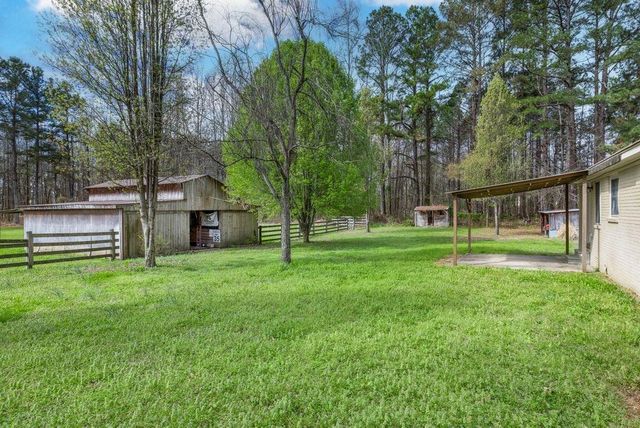 2554 MAPLE DR, Atoka, TN 38004