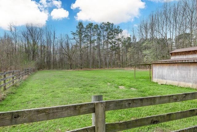 2554 MAPLE DR, Atoka, TN 38004