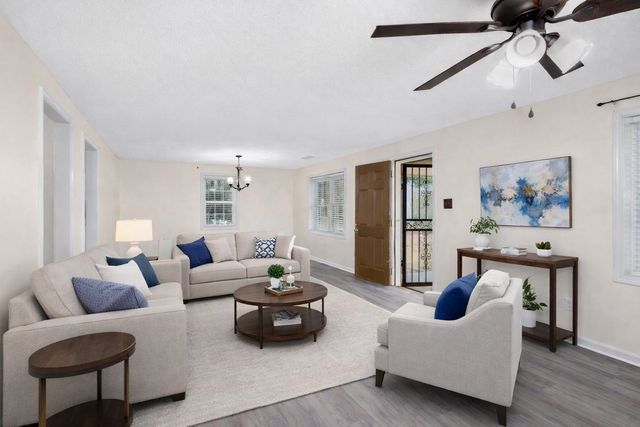 2554 MAPLE DR, Atoka, TN 38004