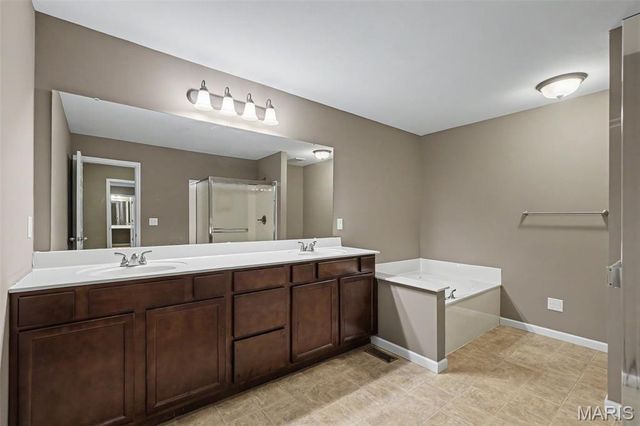 152 Carlton Point Drive, Wentzville, MO 63385