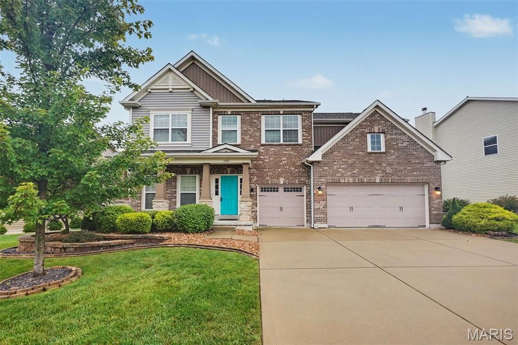 152 Carlton Point Drive, Wentzville, MO 63385