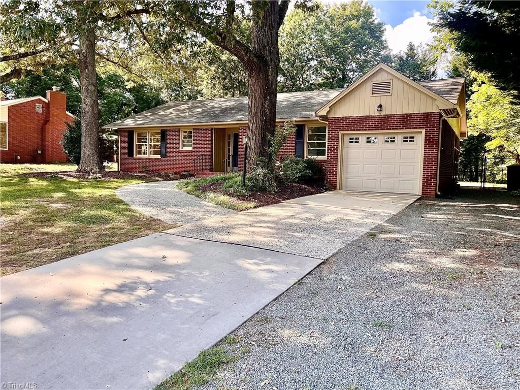 1509 Front Street, Burlington, NC 27215
