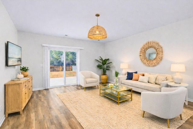 606 Spanish Wells Road, Summerville, SC 29486