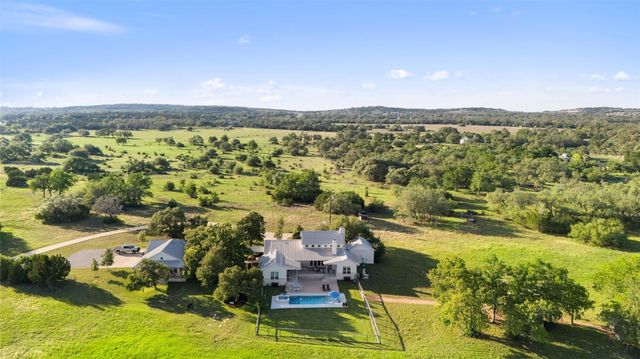 3870B Creek RD, Dripping Springs, TX 78620