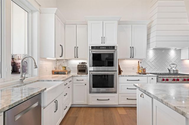 3870B Creek RD, Dripping Springs, TX 78620