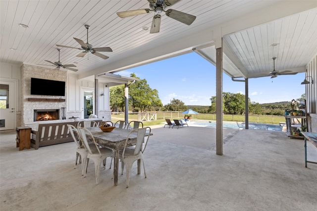 3870B Creek RD, Dripping Springs, TX 78620