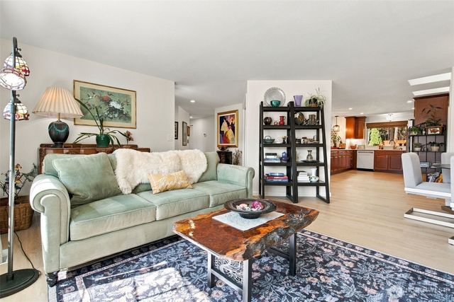 1903 NE Laurie Vei Loop, Poulsbo, WA 98370