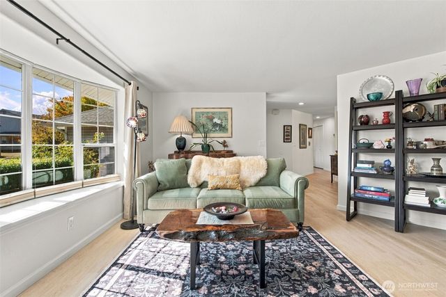 1903 NE Laurie Vei Loop, Poulsbo, WA 98370