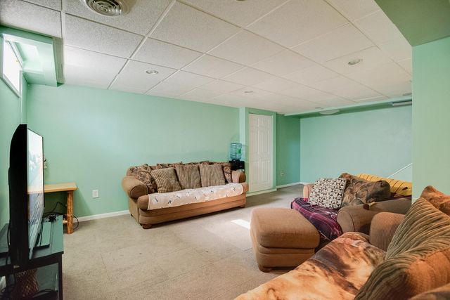 1272 Poppyseed Drive, New Brighton, MN 55112