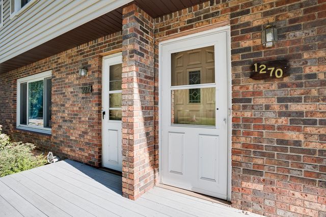 1272 Poppyseed Drive, New Brighton, MN 55112