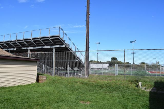 1272 Poppyseed Drive, New Brighton, MN 55112