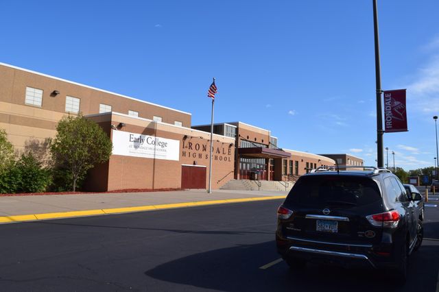 1272 Poppyseed Drive, New Brighton, MN 55112