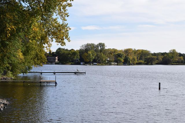 1272 Poppyseed Drive, New Brighton, MN 55112