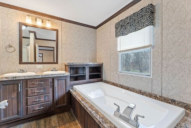 2901 Madison 8001, Hindsville, AR 72738