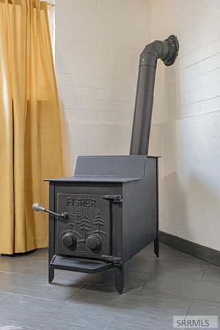 2109 E John Adams Parkway, Idaho Falls, ID 83401