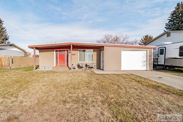 2109 E John Adams Parkway, Idaho Falls, ID 83401