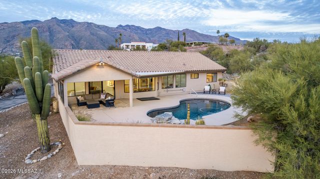 5555 N Sundance Place, Tucson, AZ 85718