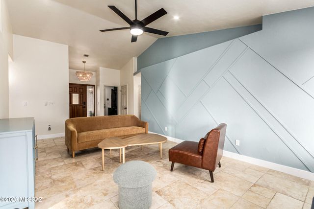 5555 N Sundance Place, Tucson, AZ 85718