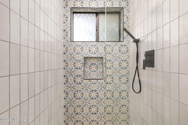 5555 N Sundance Place, Tucson, AZ 85718