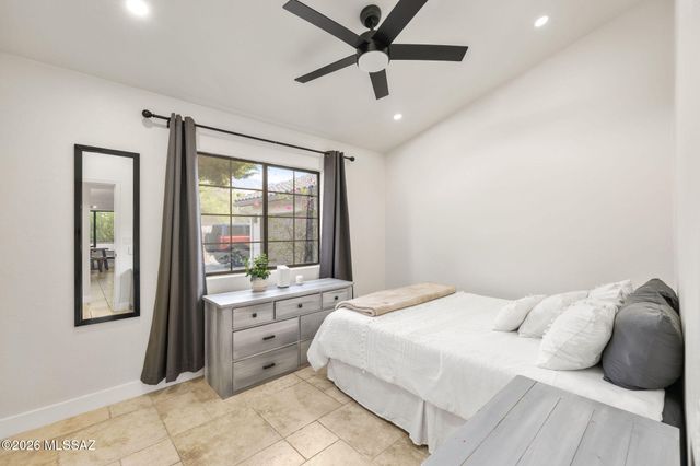 5555 N Sundance Place, Tucson, AZ 85718