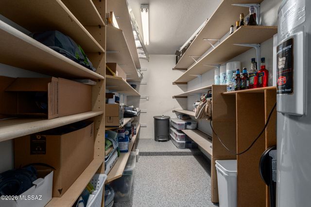 5555 N Sundance Place, Tucson, AZ 85718