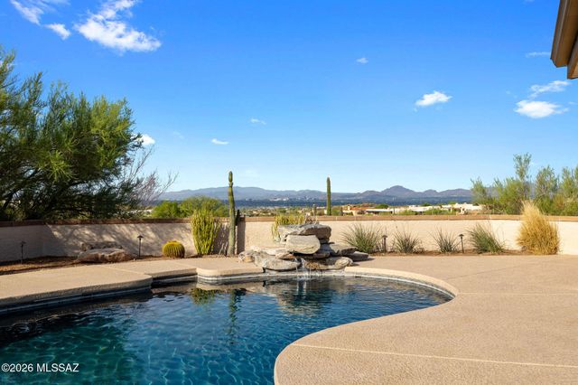 5555 N Sundance Place, Tucson, AZ 85718