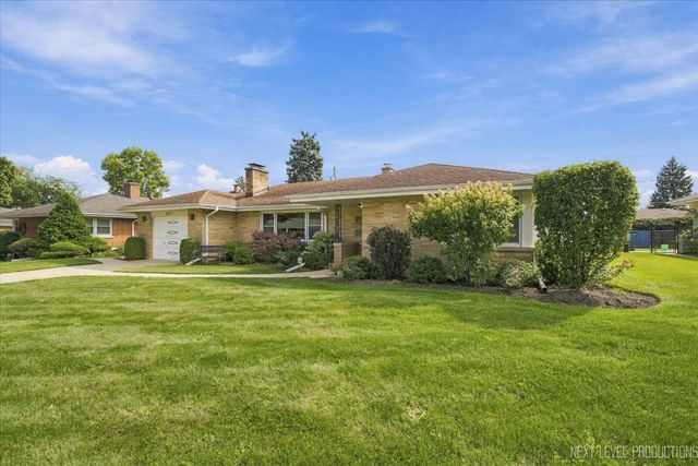 6447 ELDORADO Drive, Morton Grove, IL 60053